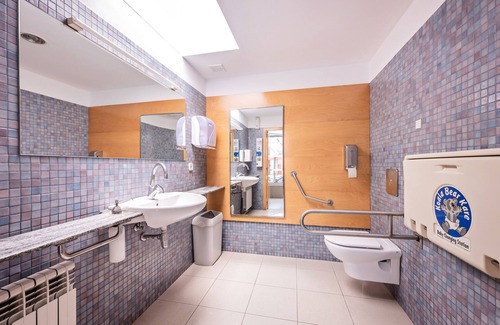 Olot Hotel | Hotel La Perla