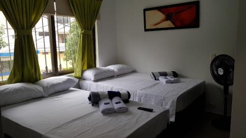 Laureles Hotel | Hotel Laureles Home