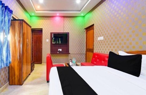 Rasulgarh Bed & Breakfast | Hotel Lavish Inn