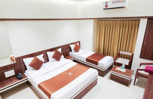 Shirdi Hotel | Hotel Laxmi Palace