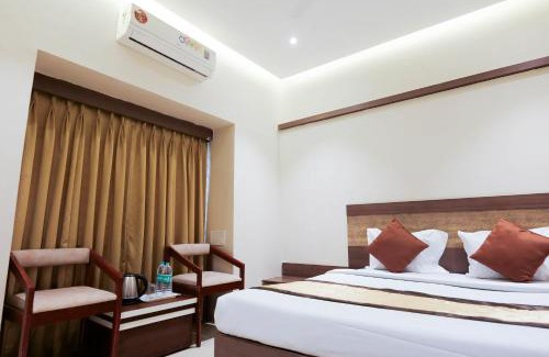 Shirdi Hotel | Hotel Laxmi Palace