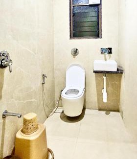 Shirdi Hotel | Hotel Laxmibai Palace- Only 300 miter from Sai Baba Temple!
