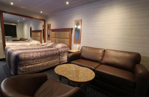 Longue-Pointe Hotel | Hotel Le Chablis Cadillac