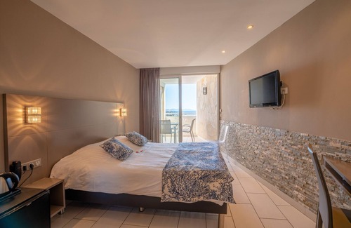 Le Lavandou Hotel | Hotel Le Grand Pavois