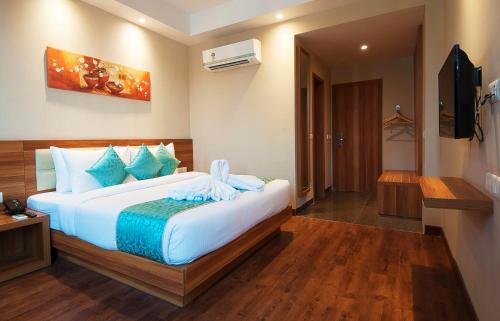 Haridwar Hotel | Hotel Le Roi,Haridwar@Har Ki Pauri