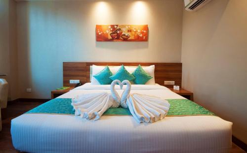 Haridwar Hotel | Hotel Le Roi,Haridwar@Har Ki Pauri