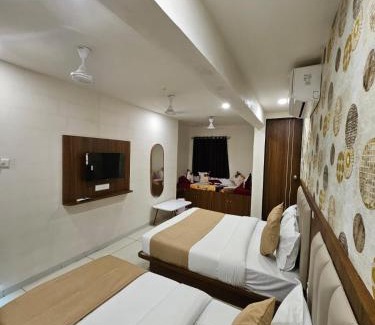 Rajkot Hotel | hotel leo