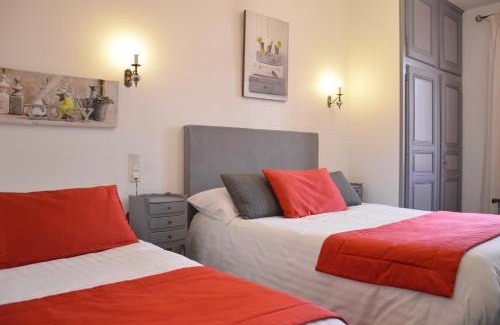 Le Grau-Du-Roi Hotel | Hotel Les Acacias