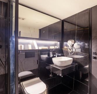 Gurugram Hotel | Hotel Limon Millennium City Centre Sector 45