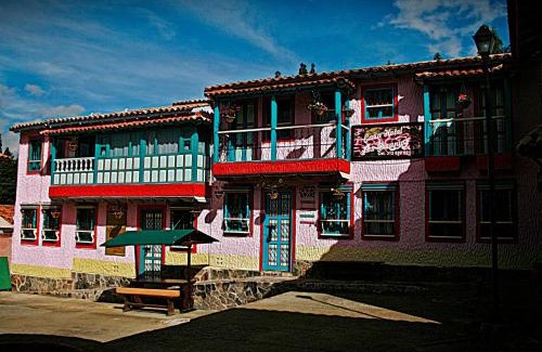 Duitama House | Hotel Los Geranios