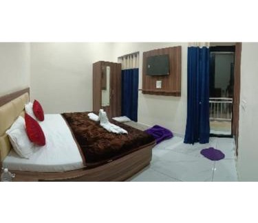 Jhansi Apartment | Hotel lucky guest house