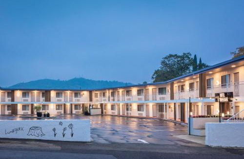 Sonora Hotel | Hotel Lumberjack - Sonora