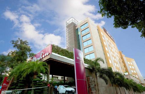 Varanasi Hotel | Hotel Madin