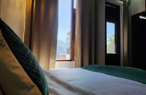 Bhagsu Nag Hotel | Hotel Mahadev