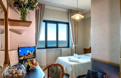 Pescara Hotel | Hotel Maja