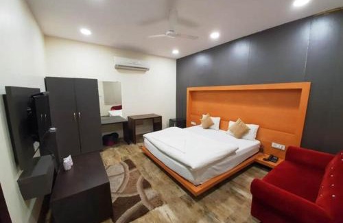 Kanpur Hotel | Hotel Mandakini Royale Near PVR Deep Cinema Hall Kanpur