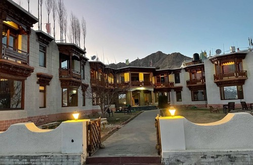 Leh Hotel | Hotel mandalchan