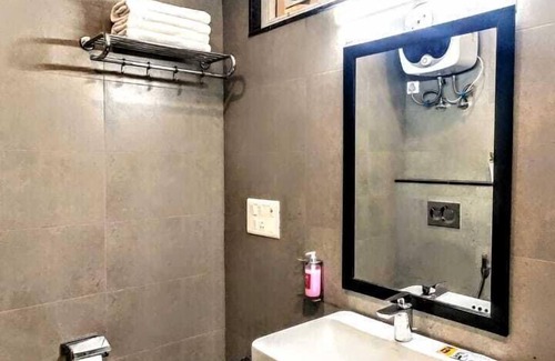 Gurugram Hotel | Hotel Mavens House