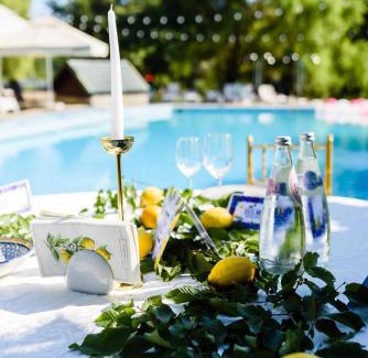 Izvoru Resort | Hotel McPietroasa