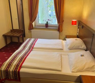 Sudenburg Hotel | Hotel Medaillon