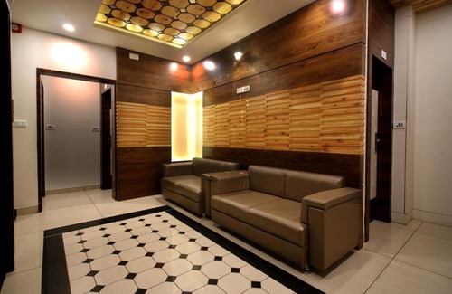 Vadodara Hotel | Hotel Midtown