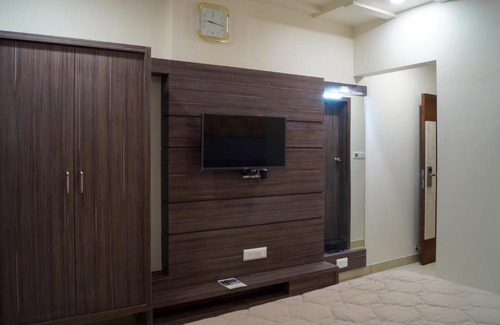Vadodara Hotel | Hotel Midtown