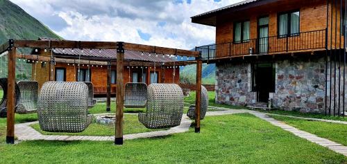 Kazbegi Hotel | Hotel Migu Yard