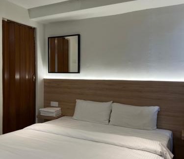 The Strand Hotel | Hotel Miju