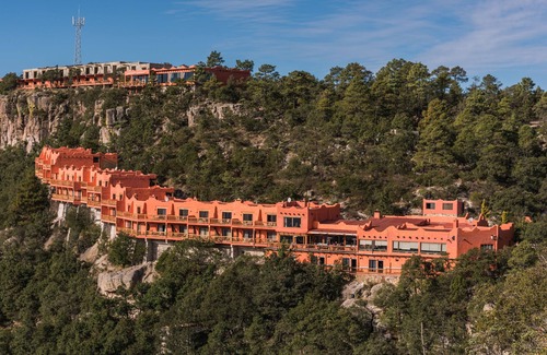 Areponapuchi Hotel | Hotel Mirador Essential by Balderrama Hotel Collection