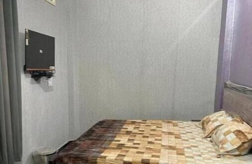 Pithoragarh House | Hotel Monal Deluxe Room