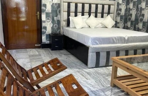 Pithoragarh Hotel | Hotel Monal Standard Room