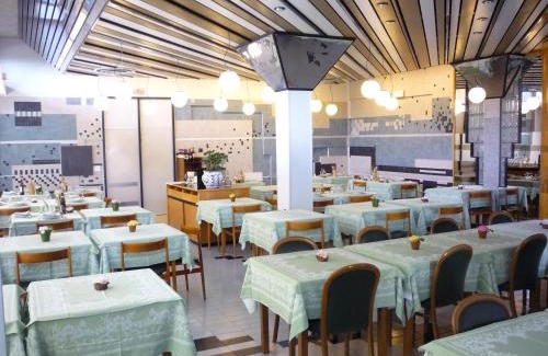 Chianciano Terme Hotel | Hotel Montecarlo