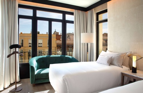 Centro Hotel | Hotel Montera Madrid, Curio Collection By Hilton