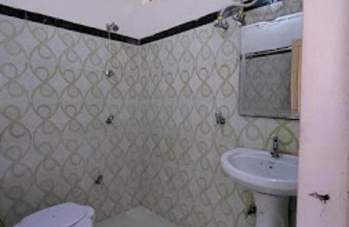 Guptkashi Bed & Breakfast | Hotel Mount Hills by StayApart