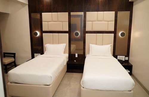 Mumbai Hotel | Hotel Naaz Executive Near T2 Airport