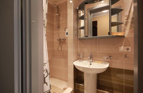 Novokuznetsk Hotel | Hotel Nadezhda