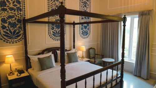 Udaipur City Centre Hotel | Hotel Naren Villa