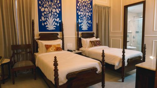 Udaipur City Centre Hotel | Hotel Naren Villa