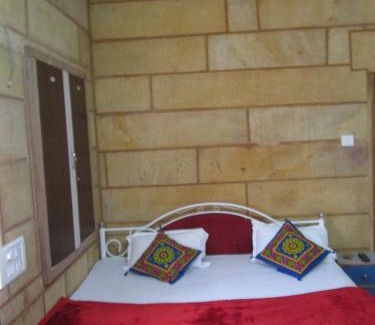 Jaisalmer Hotel | Hotel Neem Haveli