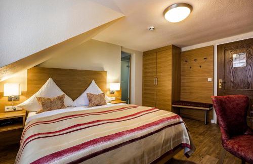 Dagebuell Hotel | Hotel Neuwarft Altbau