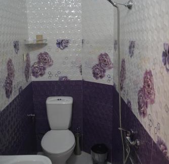 Makhinjauri House | hotel niks