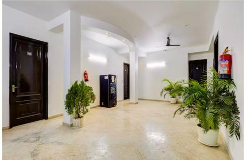 Ujjain Hotel | HOTEL NIRVANA PALACE Near Shri Mahakaleshwar Jyotirlinga Temple - BEST HOTEL