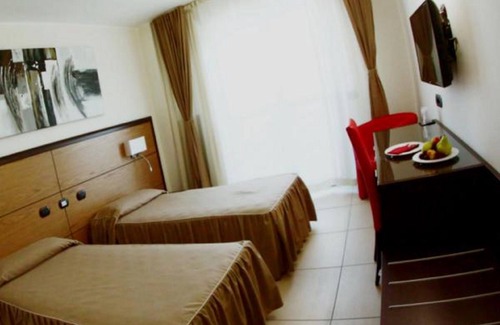 Granozzo con Monticello Hotel | Hotel Novarello