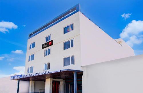 Sitapura Hotel | Hotel O Giriraj Palace by Govindam