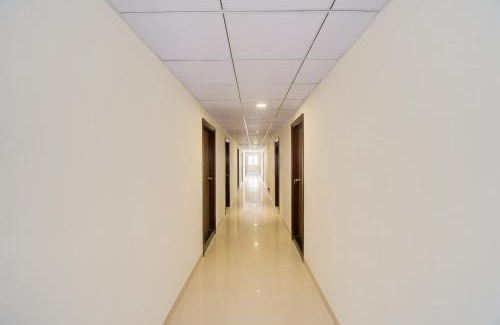 Sitapura Hotel | Hotel O Giriraj Palace by Govindam