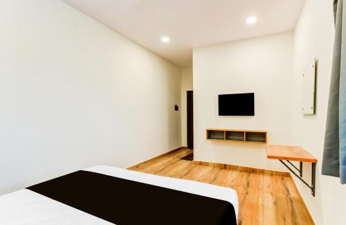Hyderabad Hotel | Hotel O Holiday Luxury