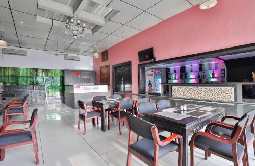 Pardi Hotel | Hotel O Lotus Residency