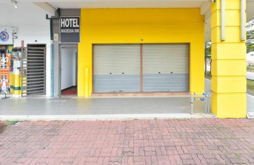 Sepang Hotel | Hotel O Madeena Inn
