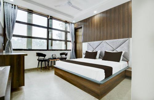 Chandigarh Hotel | Hotel O Platinum