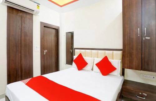 Alambagh Hotel | Hotel O PRV Hotel